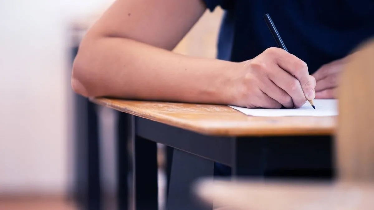 Rezultatele PISA confirmă eșecul sistemului românesc de învățământ: Rezultatele elevilor români, semnificativ reduse față de media OCDE la un test