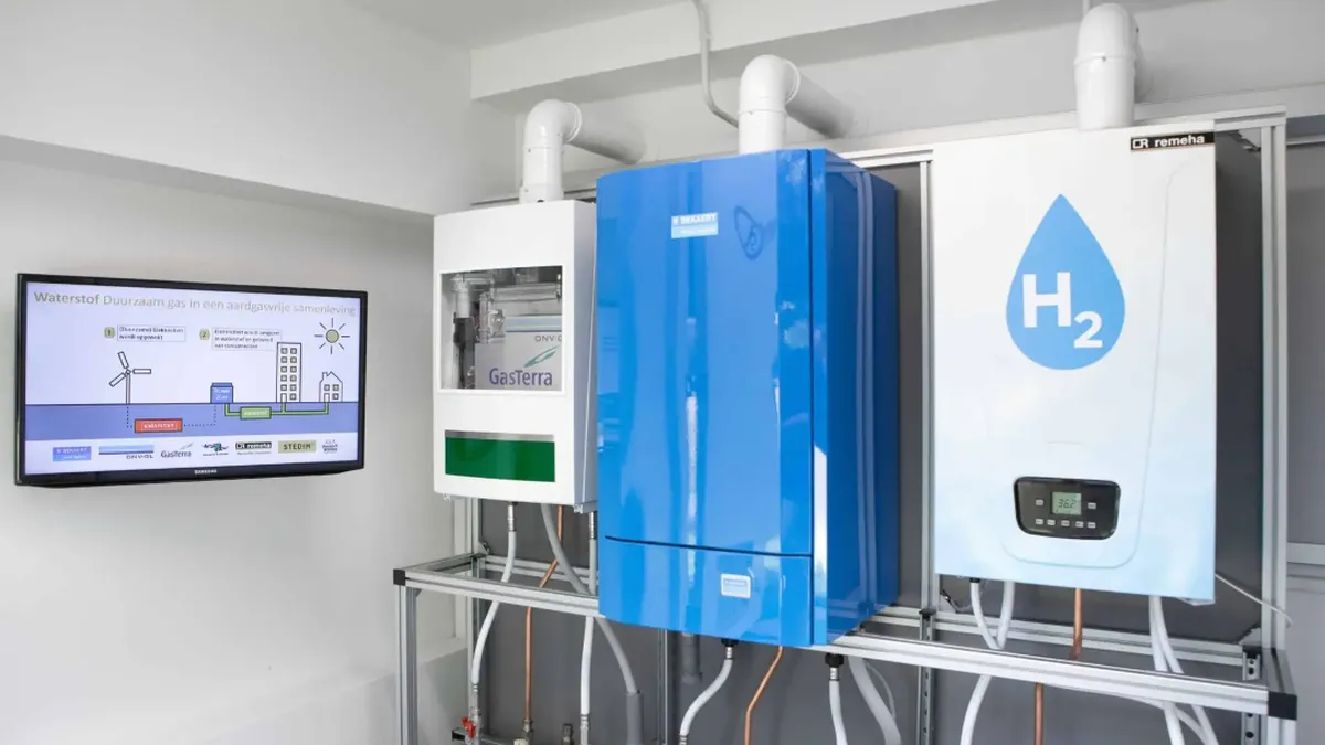 Penele de curent se înmulţesc pe caniculă. Generatorul care poate alimenta casa mai multe zile folosind doar 2 litri de apă