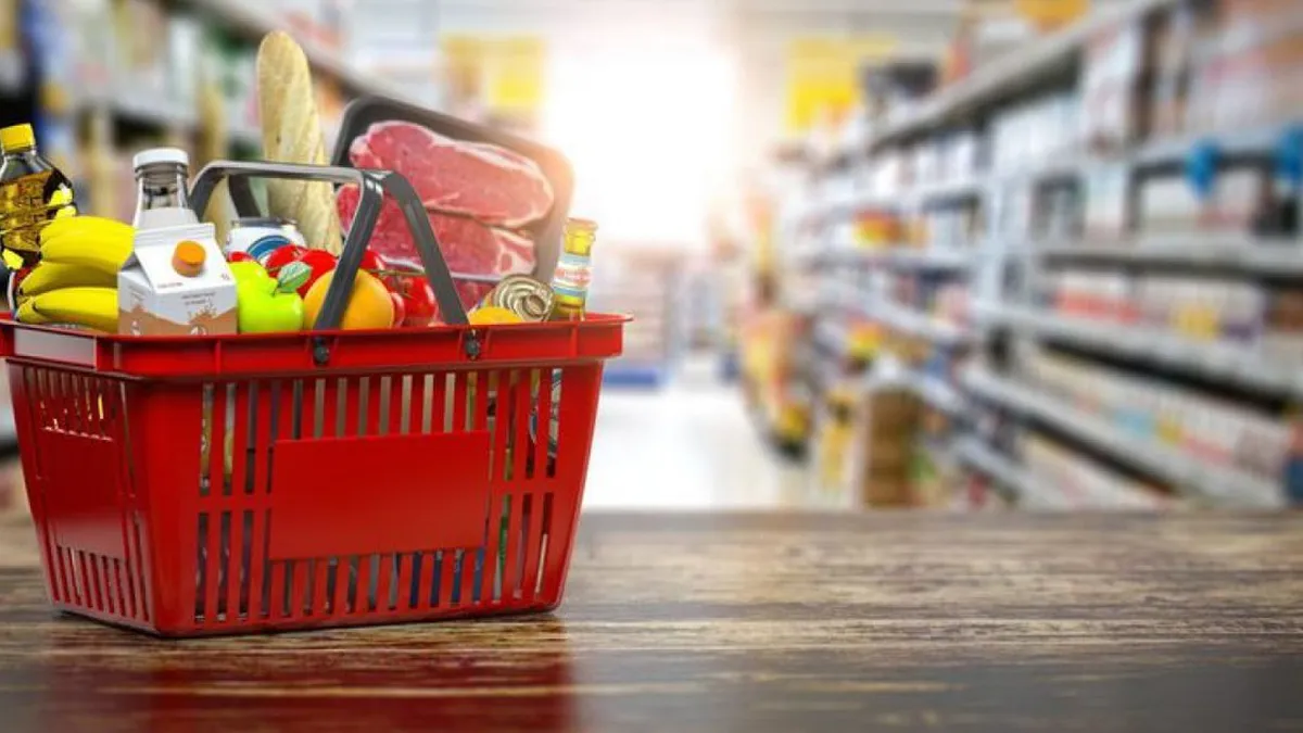 Guvernul Bolojan a prelungit plafonarea adaosului comercial la alimentele de bază până la 31 martie 2026. LISTA produselor vizate