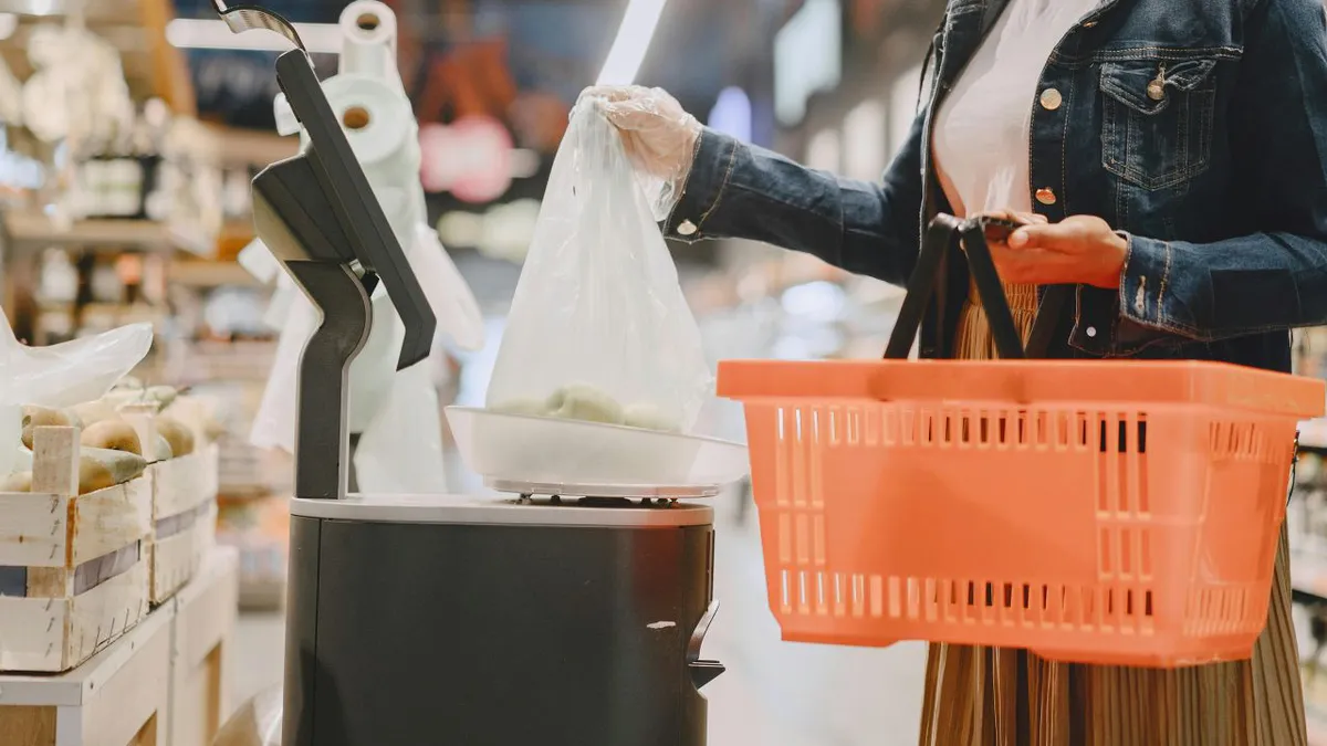 Alertă de la ANSVSA. Un produs periculos tocmai a fost retras de pe rafturile magazinelor. Nu-l consumați dacă l-ați achiziționat!