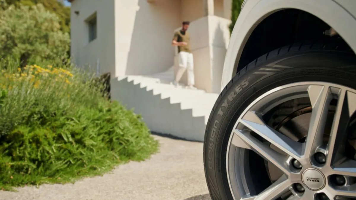 Patru lucruri pe care să le știți atunci când alegeți anvelopele