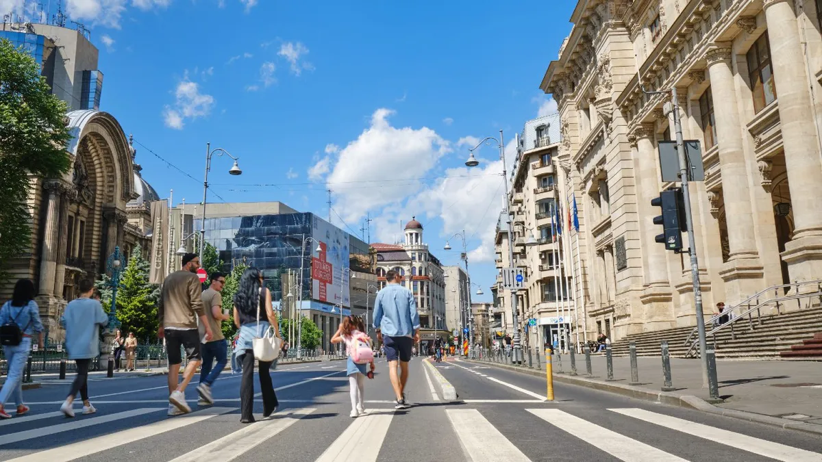 Ce i-a spus soția unui danez înainte de a se muta cu familia în România: „De când au venit copiii sunt foarte grijuliu”