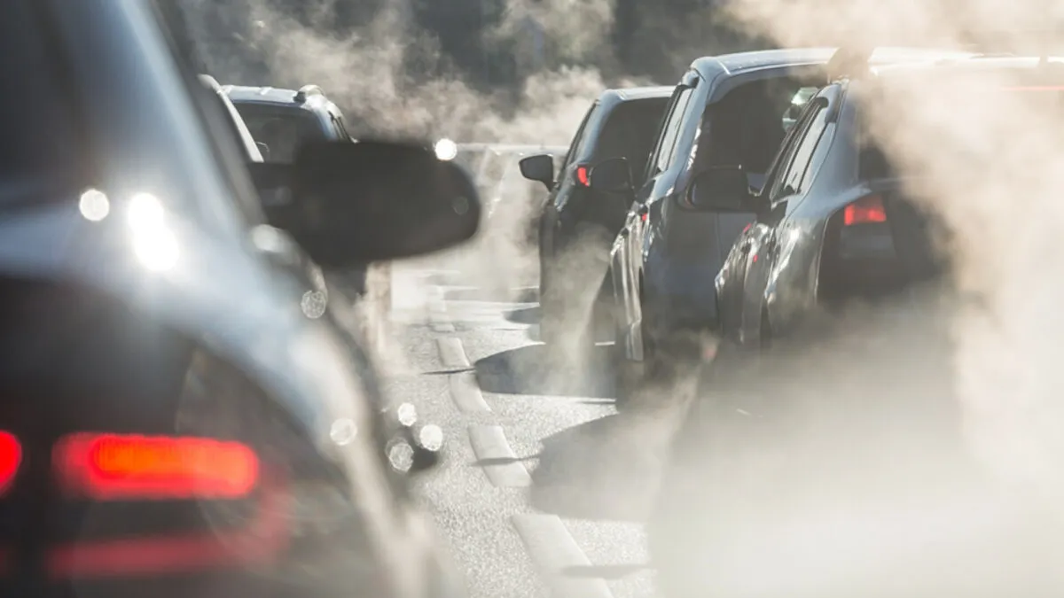 Toți șoferii trebuie să știe asta! Mașinile noi pe benzină și motorină, eliminate: Obiectivul din 2035 este crucial