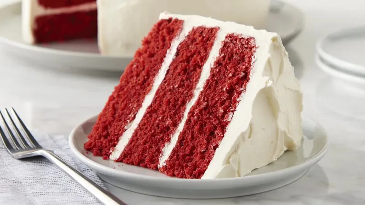 Rețetă tort Red Velvet. Cum se prepară cel mai popular desert din cofetării