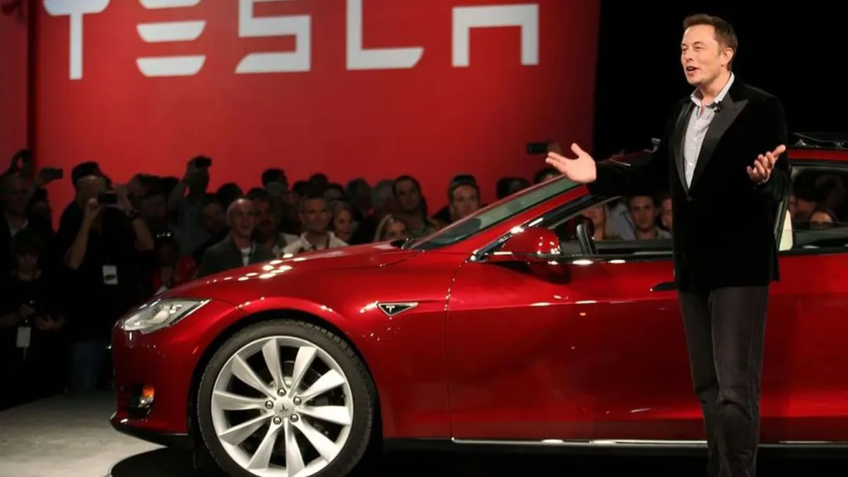 Tesla caută angajați români, să lucreze de acasă și oferă salarii de până la 270.000 de dolari pe an. Ce criterii trebuie să îndeplinești