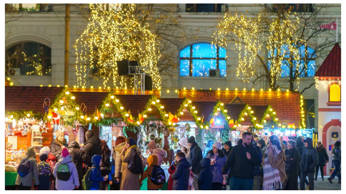 Cât costă o sarma la Târgul de Crăciun din Piața Constituției. Prețuri șocante la târgul din centrul Capitalei