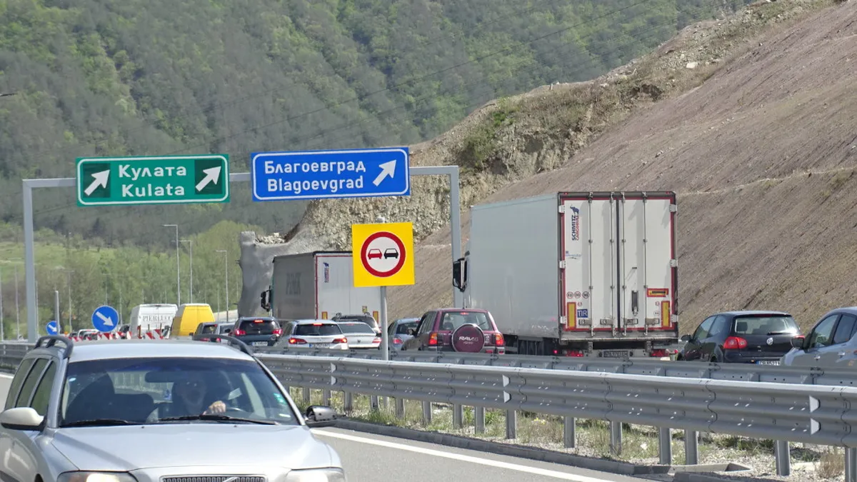 Probleme pentru români după aderarea la Schengen. Unde s-ar putea muta cozile de la granița dintre Bulgaria și Grecia