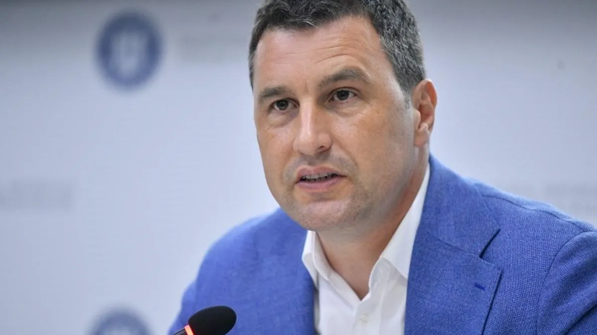 Ministrul Finanțelor, Tanczos Barna, despre evoluția cursului valutar în 2025: O să fie stabil. Este foarte aproape de 5 lei. BNR oferă un sprijin real economiei românești