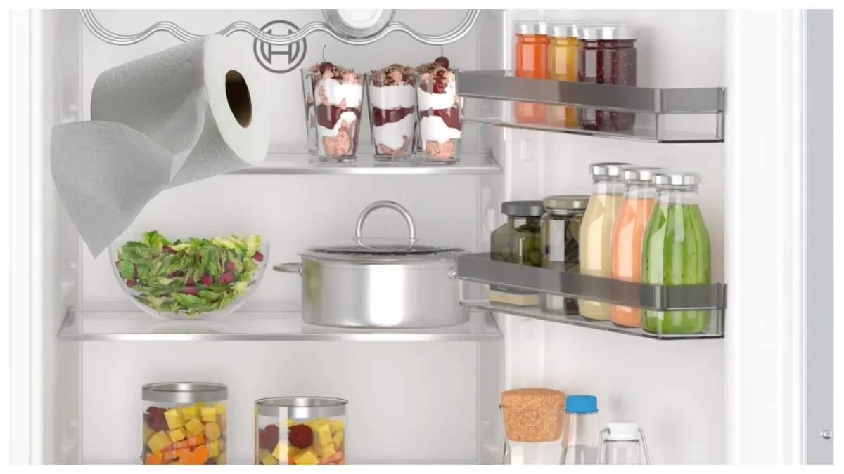 De ce să pui hârtie igienică în frigider. Trucul care își face efectul în doar câteva minute