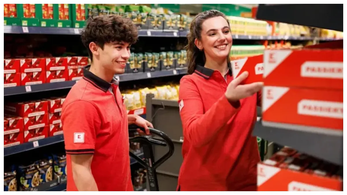 Kaufland oferă salarii de 5.600 de lei în mână și bonuri de masă. Tot mai mulți români vor să muncească pentru celebrul retailer
