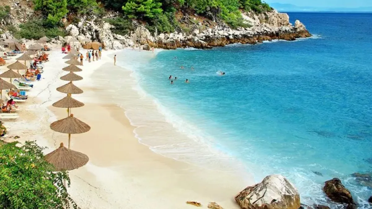 Oferte de nerefuzat la Târgurile de Turism din România. Un sejur de o săptămână în Grecia costă 55 de euro/ persoană