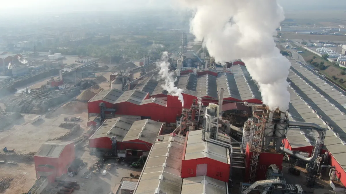 Compania din Austria care preia frâiele unei fabrici intrate în insolvență în România