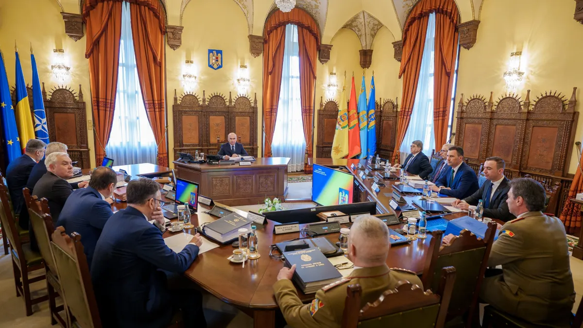 Bolojan a convocat CSAT. Se discută legea apărării naționale și planul de înarmare a Europei