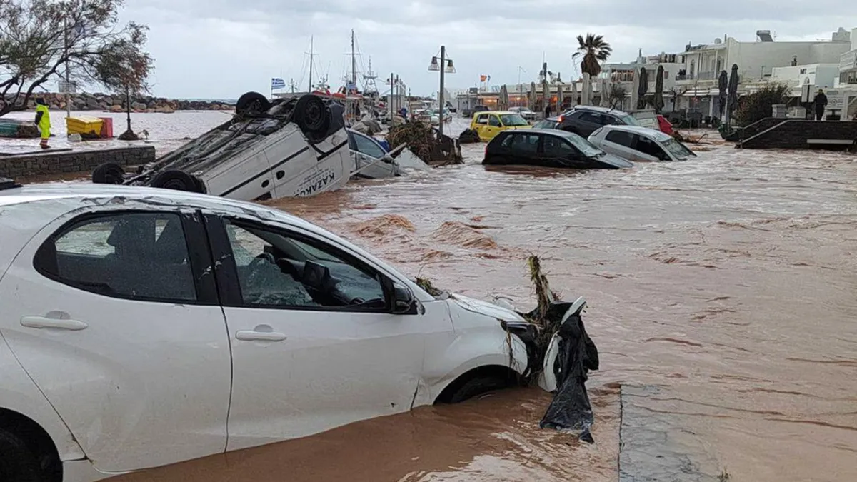 Imagini dramatice. Furtună puternică în Grecia! Indundațiile au lovit mai multe insule populare. VIDEO
