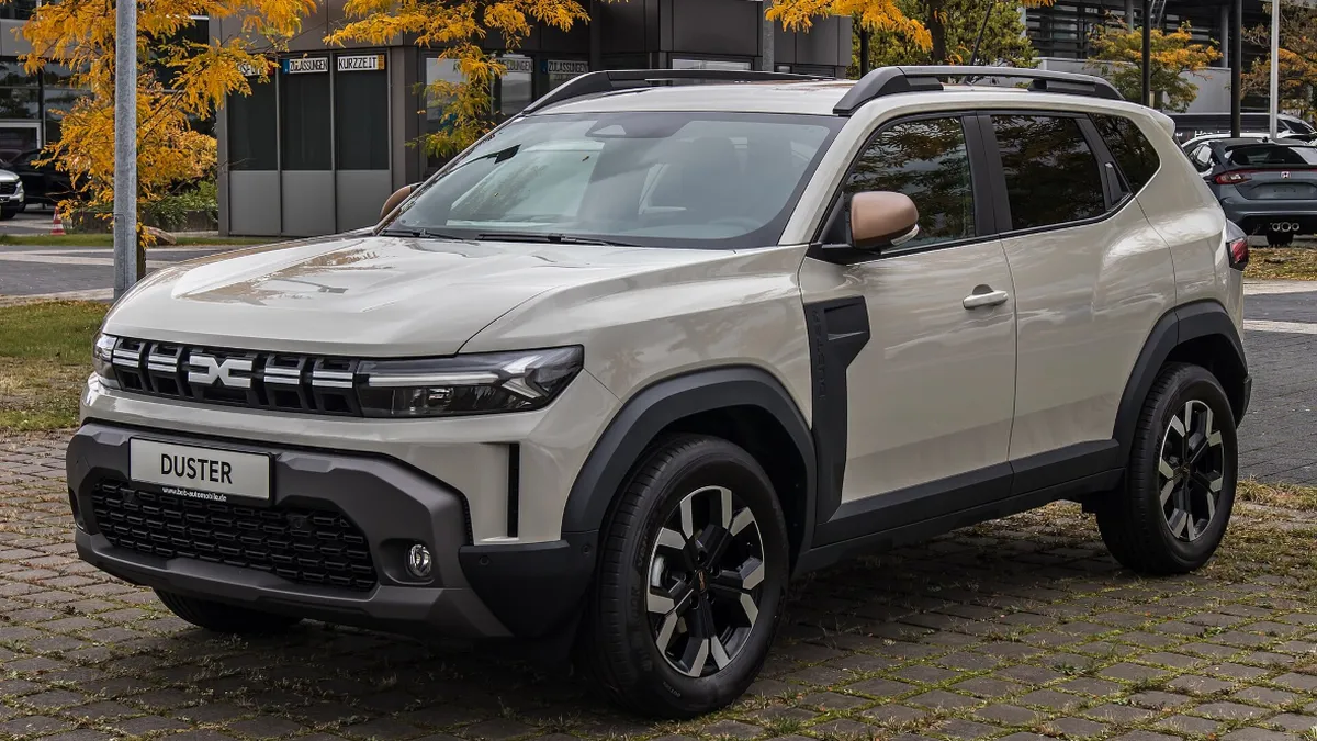 Dacia întrece rivalii Toyota și Volkswagen! Ce model al producătorului din grupul Renault a devenit cel mai vândut pe segmentul său