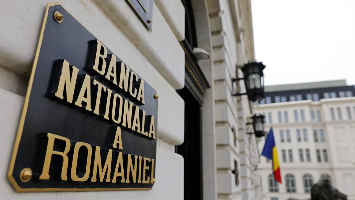 BNR menţine la 6,5% dobânda de politică monetară, dar anunţă că monitorizează atent mediul intern şi internaţional