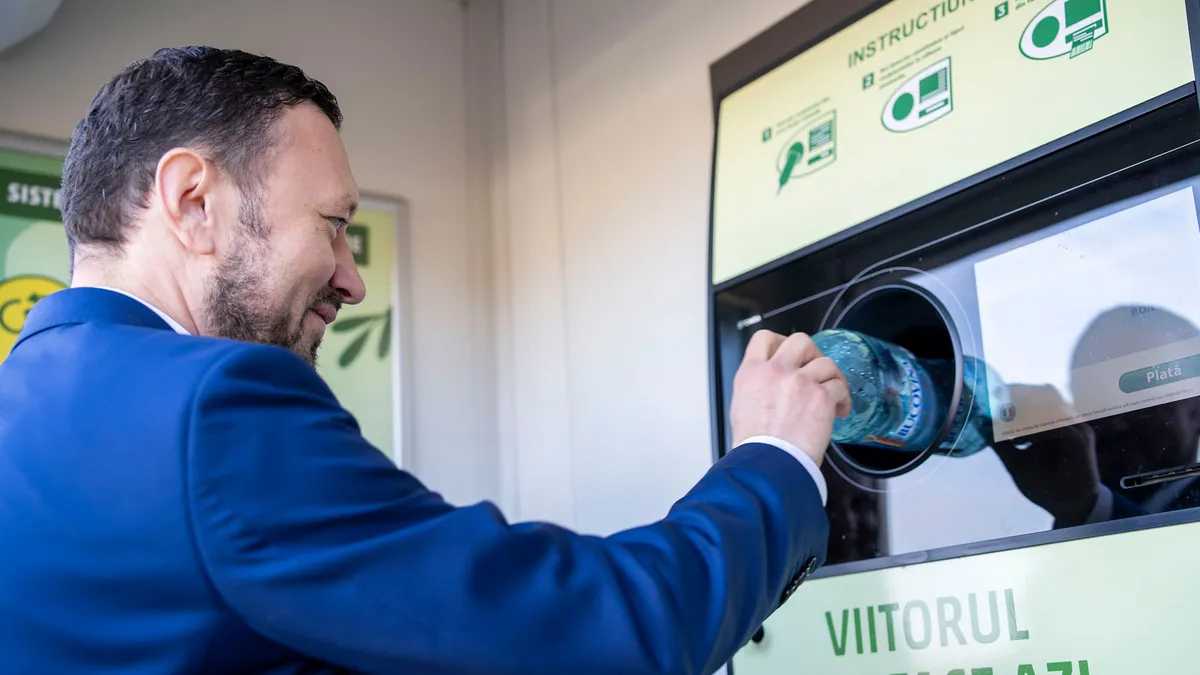 Ministrul Mediului, Mircea Fechet, anunț important despre sistemul de returnare a PET-urilor: ”Ține de dorința românilor de a se mobiliza”