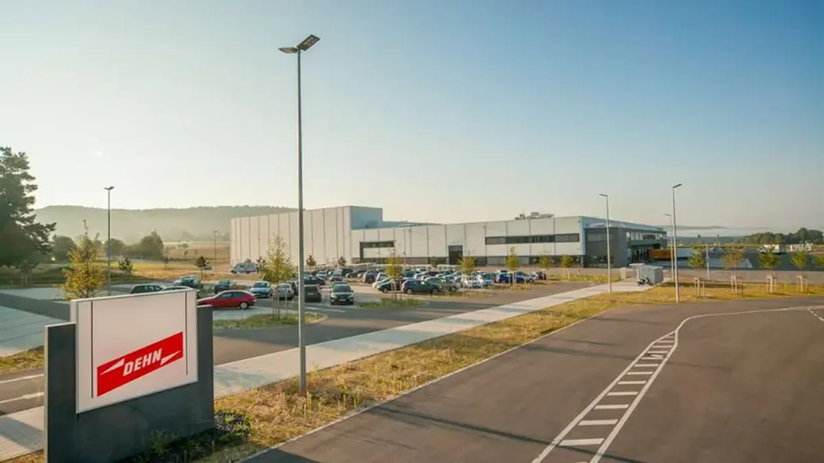 Angajări 2025. Se deschide o nouă fabrică în România. 200 de posturi disponibile