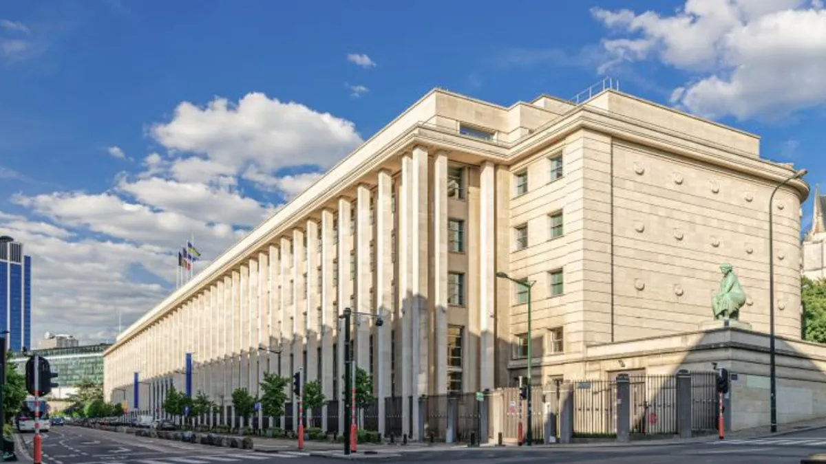 Avertisment de ultimă oră de la Banca Națională pentru cei care folosesc numerar. Banii cash care ies din circulație
