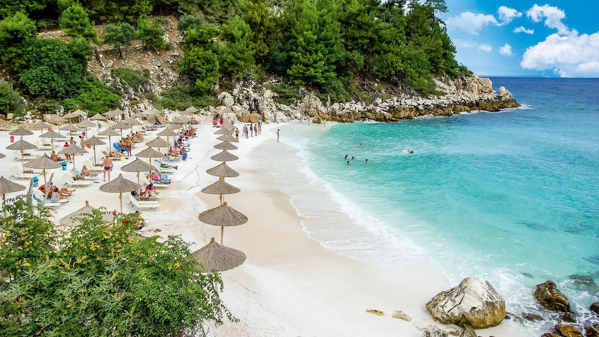 Câţi bani va cheltui o familie într-o vacanţă de 10 zile în Thassos în 2025. Acum trei ani era la 50% costul