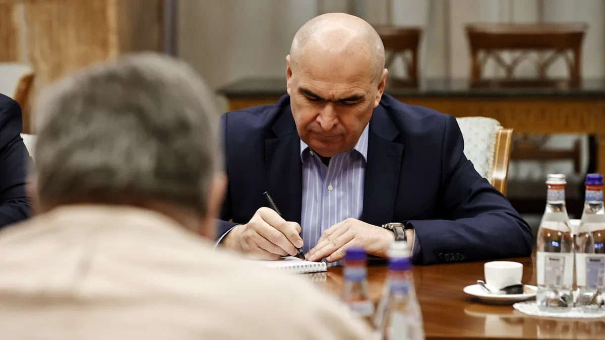 BNS atacă dur măsurile anunţate de premierul Bolojan. Şi patronatele critică deciziile