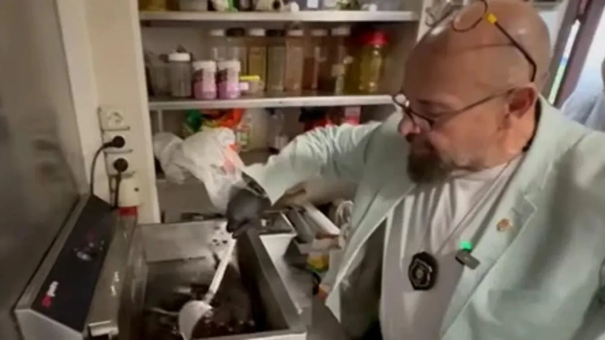 ANPC a găsit pe litoral restaurante murdare, produse expirate și insecte în bucătării. Piedone suspendă activitatea
