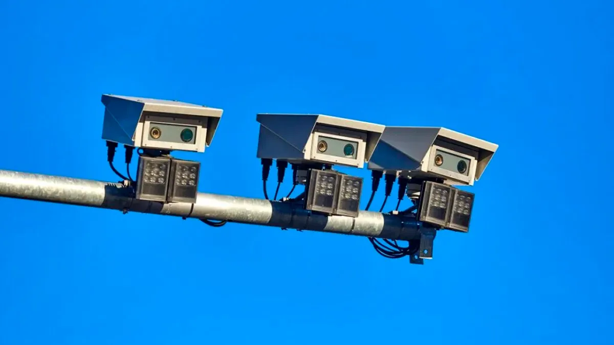 Lista completă a radarelor fixe din România. Unde se află TOATE cele 400 de camere video