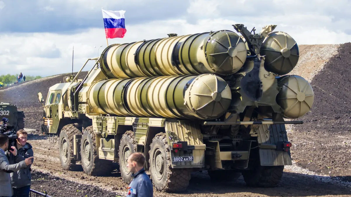 Amenințată de Trump, Rusia se retrage din moratoriul privind folosirea rachetelor cu rază medie și scurtă: ”Este o nouă realitate cu care adversarii noștri va trebui să se confrunte”