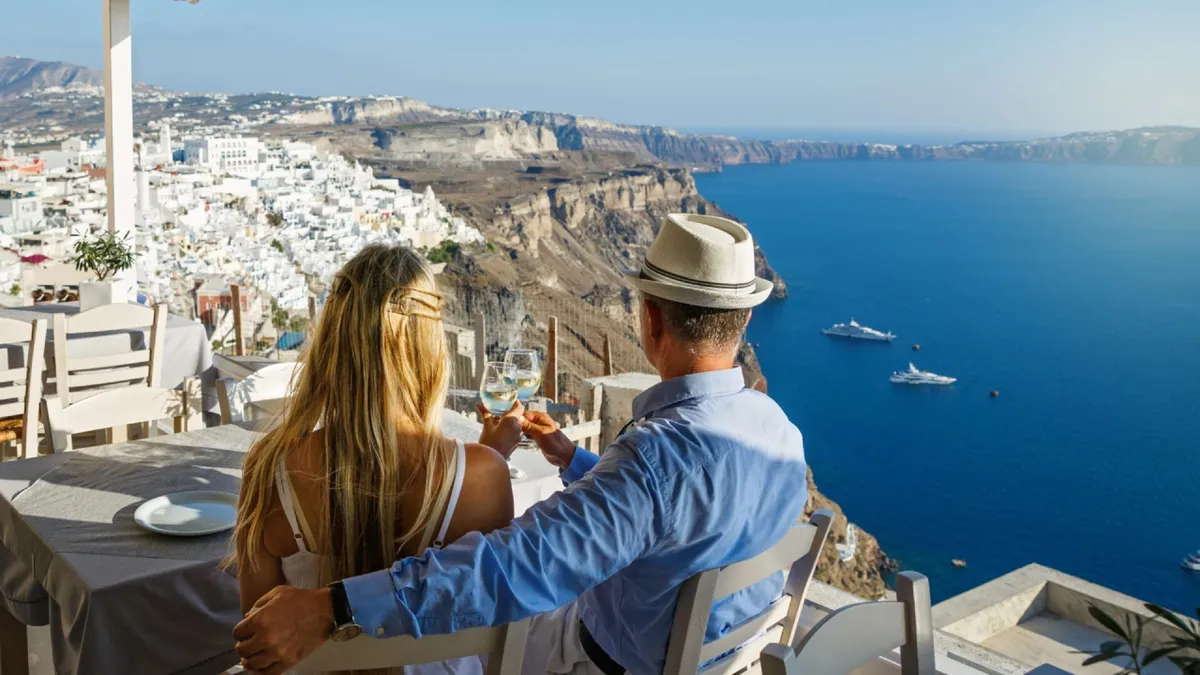 Cum arată topul destinațiilor de vacanță ale românilor. Țara surpriză care se clasează pe locul 3