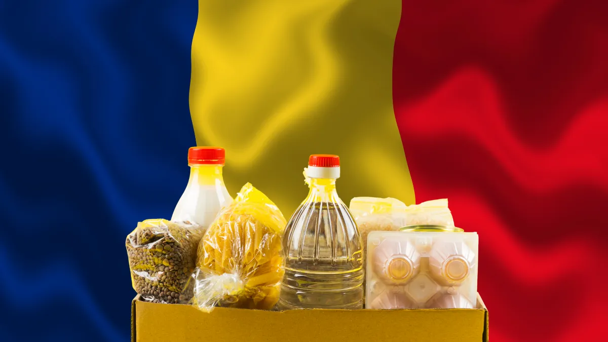 Românii, împinși spre foamete: Prețurile la mâncare explodează din octombrie