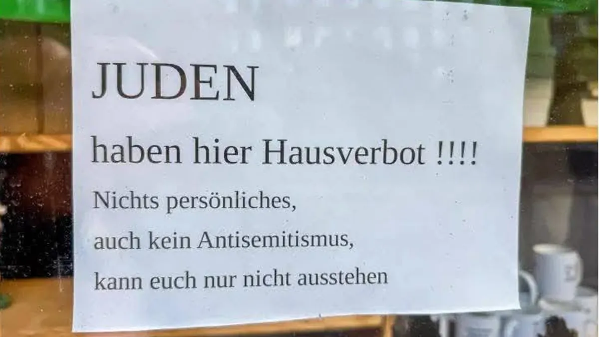 Proprietarul unui mic magazin din Germania a provocat o adevărată isterie națională cu anunțul pe care l-a lipit pe ușă. Ce a scris e greu de imaginat
