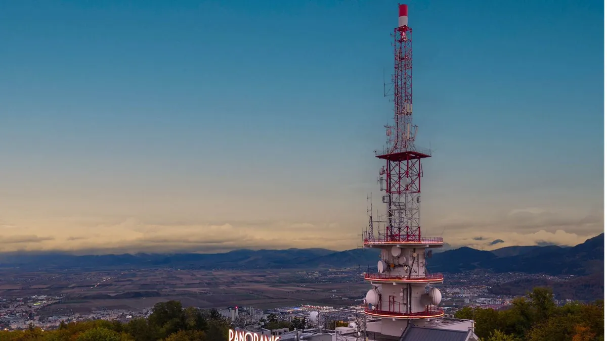 Simbolurile Brașovului prind din nou viață, Telecabina Tâmpa și Restaurantul Panoramic se redeschid