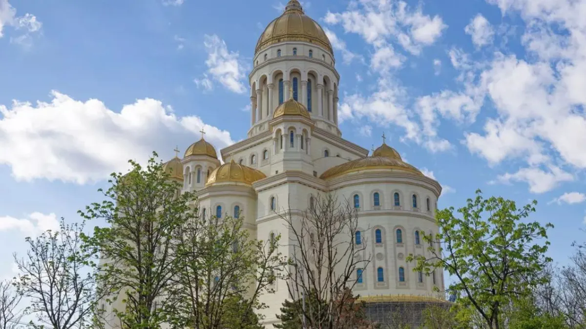 Consilierul președintelui Nicușor Dan, despre Catedrala Națională: „Nu ea e motivul pentru care nu avem spitale sau autostrăzi”