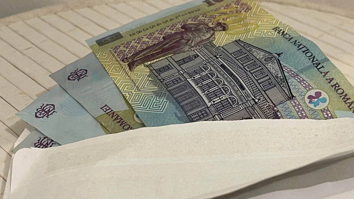 Românii care ar putea primi până la 12 salarii medii brute din fondul de garantare în caz de insolvenţă. Proiectul trebuie adoptat de Guvern şi publicat în Monitorul Oficial