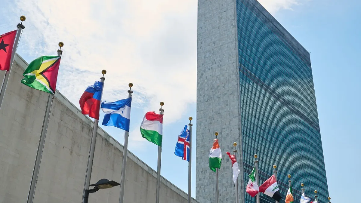 Comisia Europeană a revizuit în scădere prognoza de creștere a economiei românești pentru 2025, de la 1,4% în primăvară la 0,7%