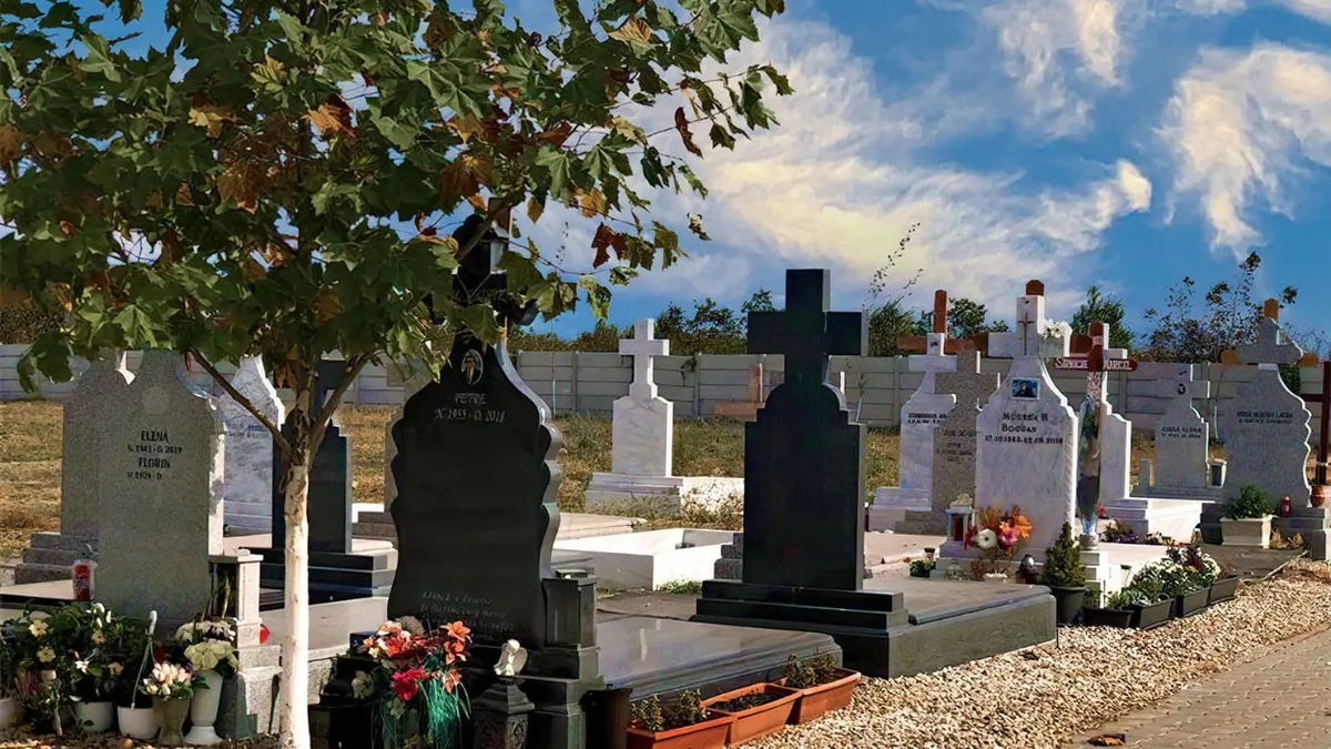 Cât costă un loc de veci în România în 2025. Prețuri uriașe, taxe ascunse și proceduri obligatorii
