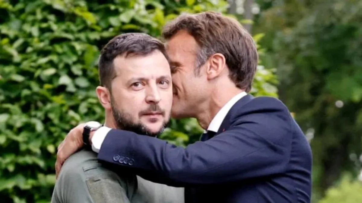 Macron și Zelenski au semnat o scrisoare de intenție pentru ca Ucraina să achiziționeze până la 100 de avioane de luptă Rafale