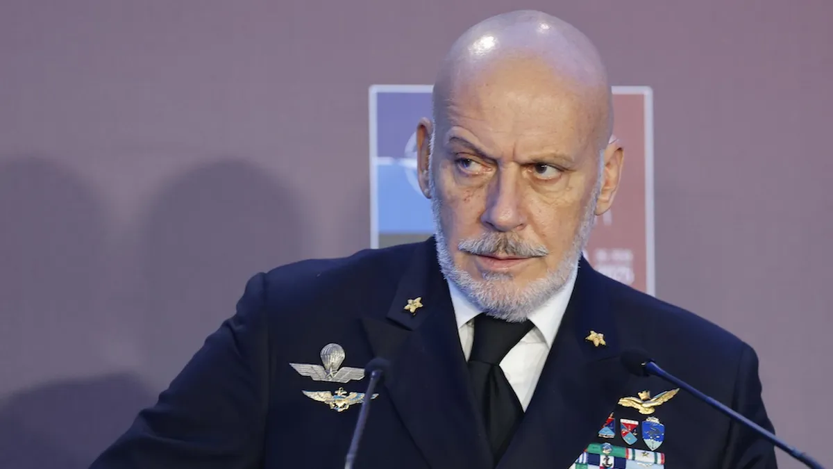 Amiralul Giuseppe Cavo Dragone, președintele Comitetului Militar NATO: „Să fim mai agresivi sau mai proactivi, în loc de reactivici, este ceva la care ne gândim”