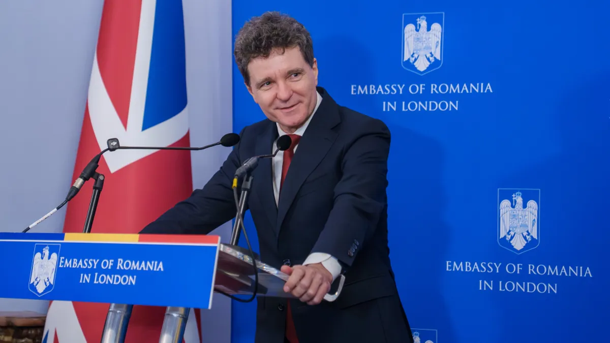 Nicuşor Dan, la Londra, le-a explicat românilor care protestau de ce au fost anulate alegerile