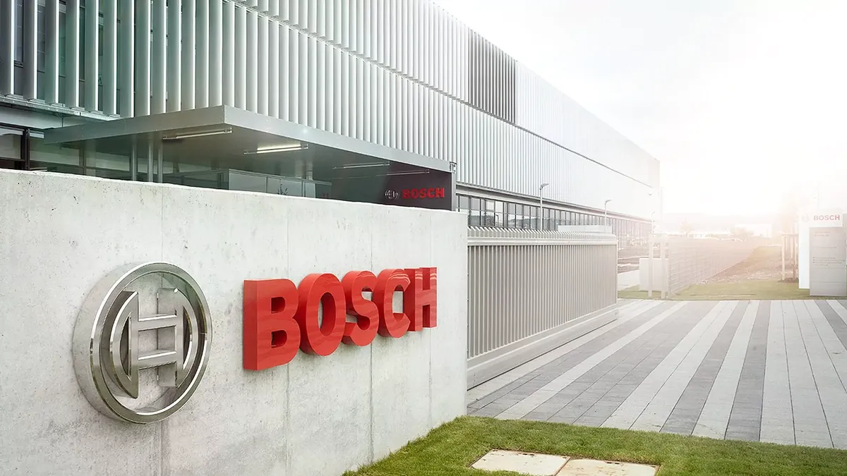 Peste 500 de români concediaţi de Bosch, unul dintre cei mai mari angajatori din domeniul tehnologiei. Ce departamente vor fi cel mai afectate