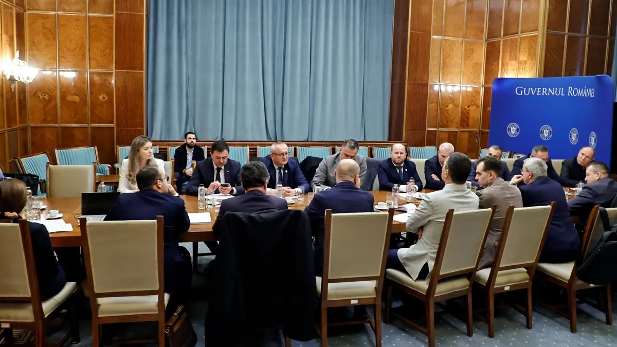 Guvernul a discutat cu autoritățile locale revizuirea sistemului de defalcare a TVA-ului