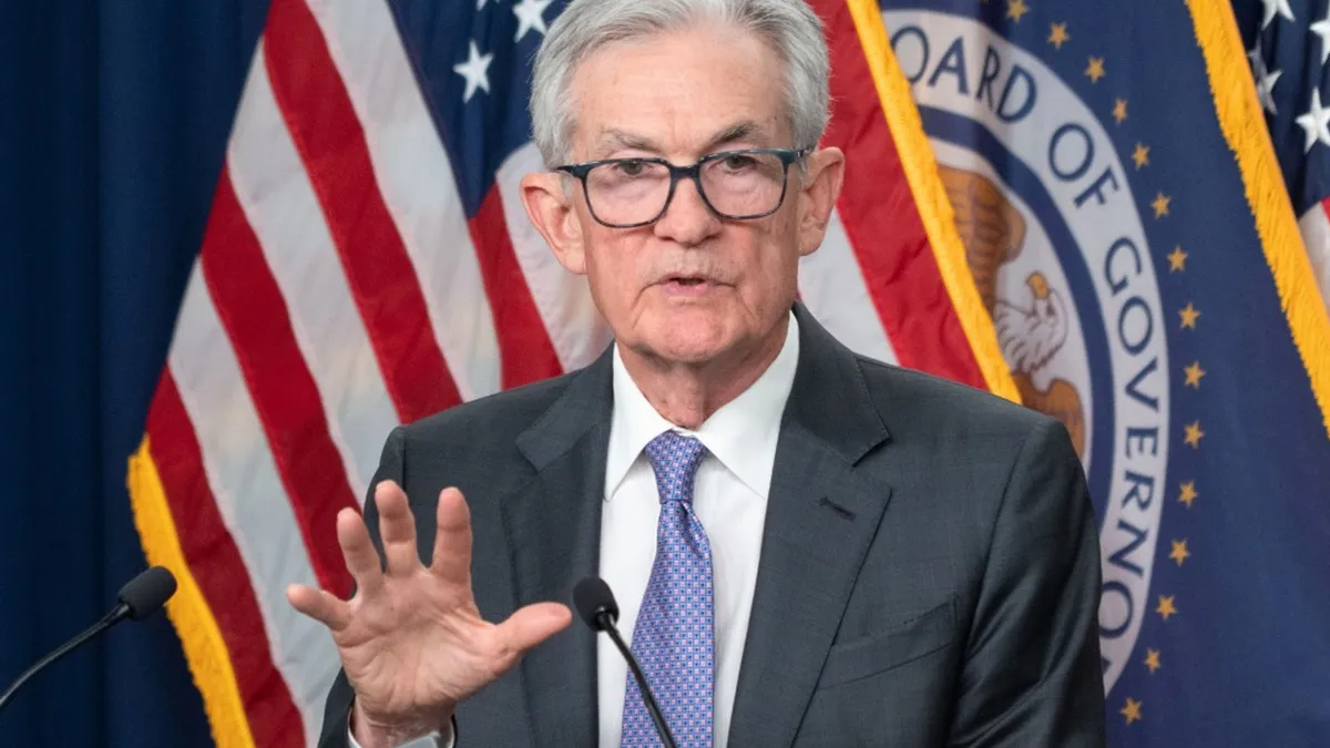 Șeful Rezervei Federale a SUA, Jerome Powell, pus sub acuzare. Mandatul îi expiră în luna mai