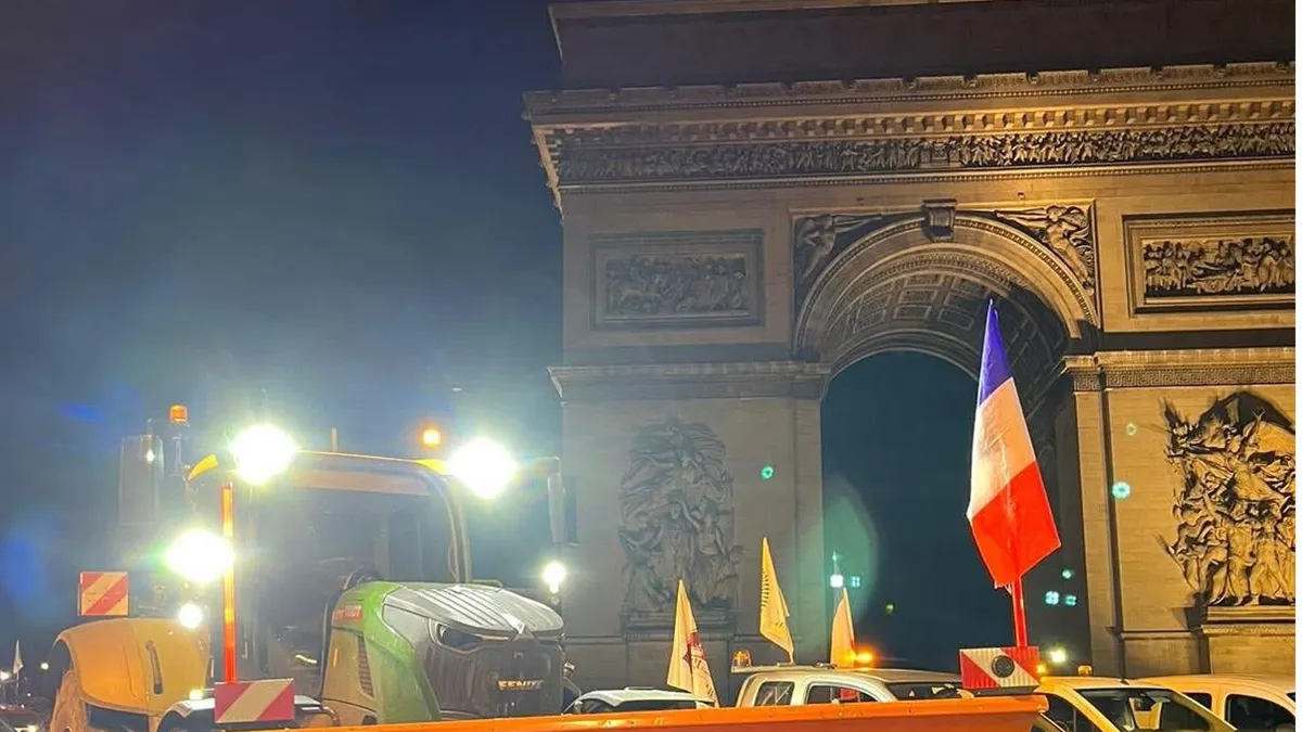 Acordul Mercosur stârnește din nou furia fermierilor francezi: FNSEA și Jeunes Agriculteurs au intrat cu tractoarele în Paris