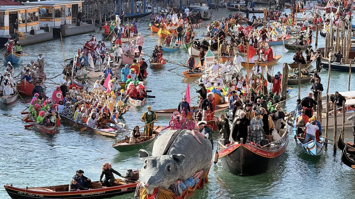 Carnavalul de la Veneția 2026: de la mit la sport, orașul celebrează Jocurile Olimpice Milano–Cortina