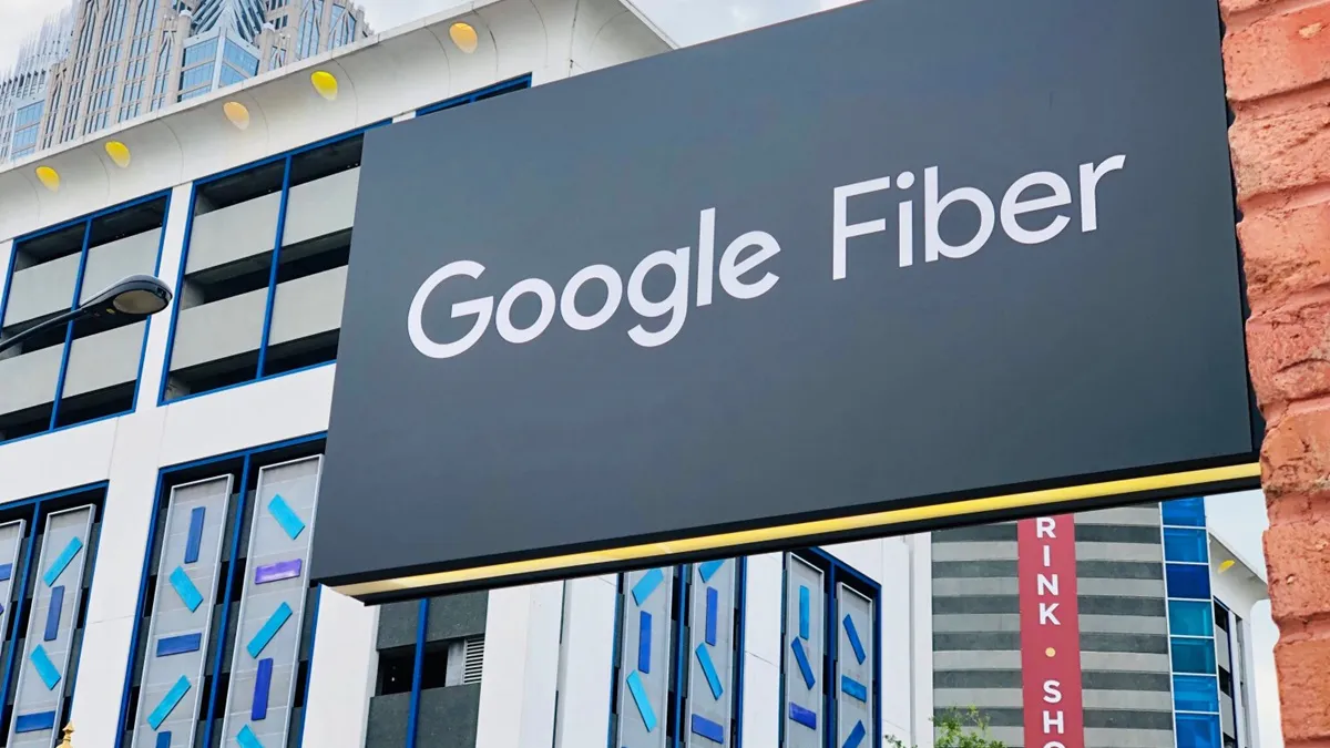 Franța renunță la Zoom și la Teams. Europa își caută autonomia digitală față de SUA