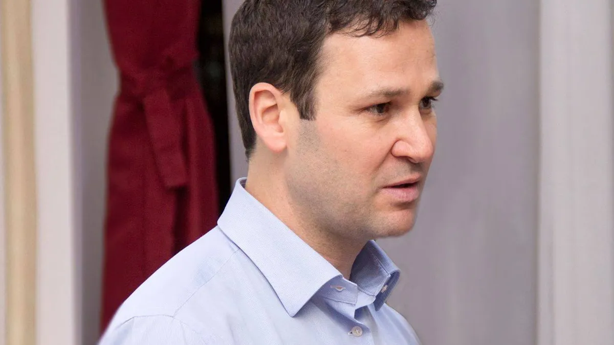 Robert Negoiţă scapă de controlul judiciar şi se va întoarce la Primărie