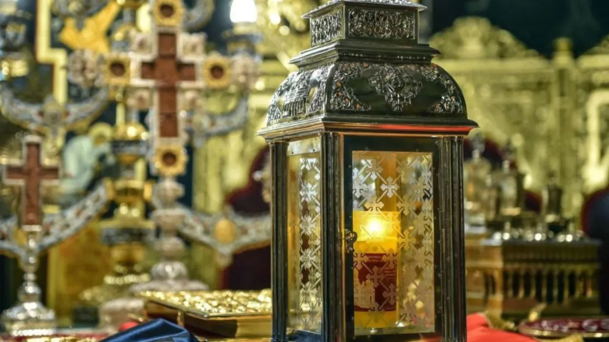 Sfânta Lumină ajunge în România cu o cursă specială, în condiții de securitate stricte