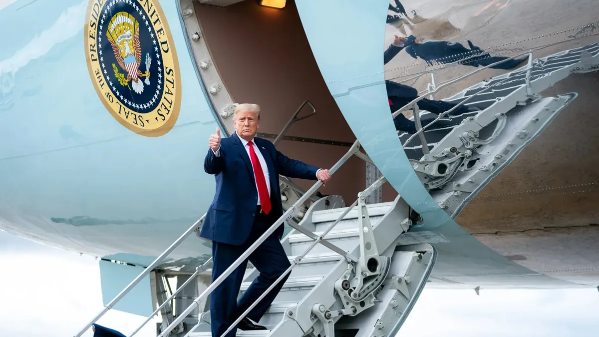 Noul Air Force One al președintelui Trump este gata: „A fost transformat într-o Casă Albă zburătoare, la un nivel de lux cum nimeni nu a mai văzut”