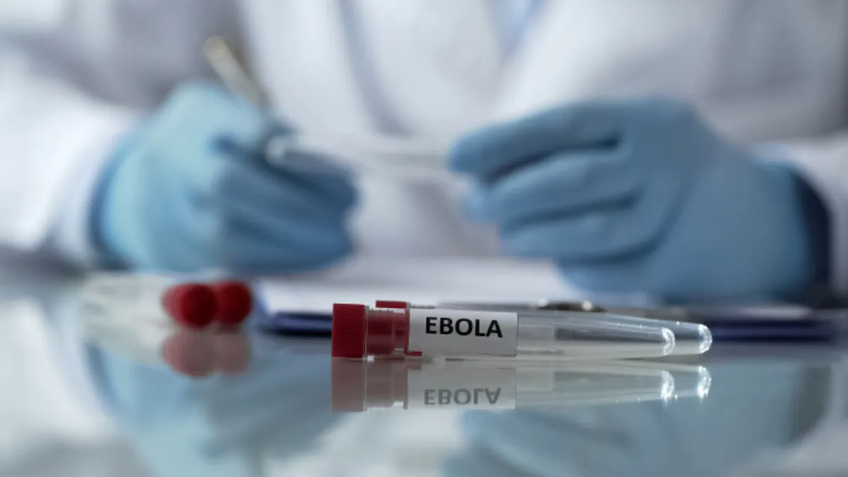 OMS declară alertă internațională din cauza focarului de Ebola din Congo, dar riscul global rămâne scăzut