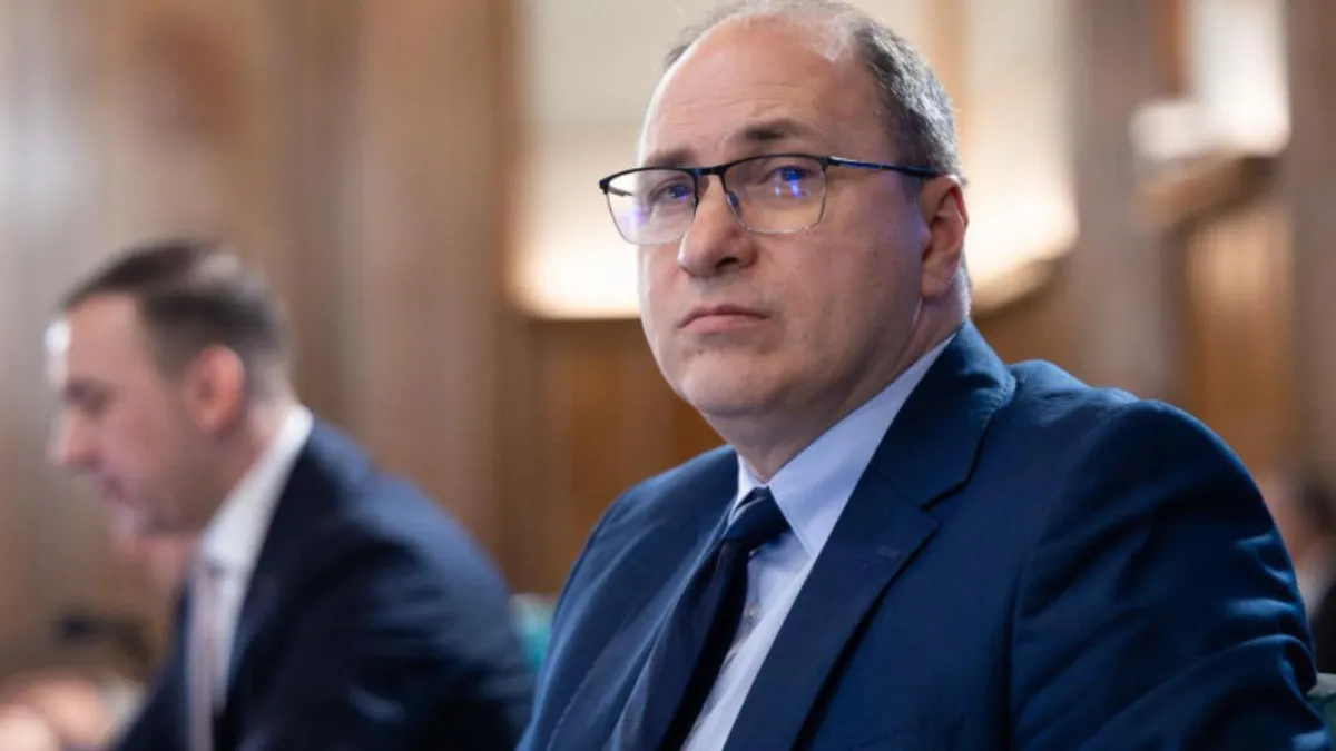 Mihai Dimian renunță la salariul de ministru și îl donează după valul de critici privind o dezbatere din Parlament